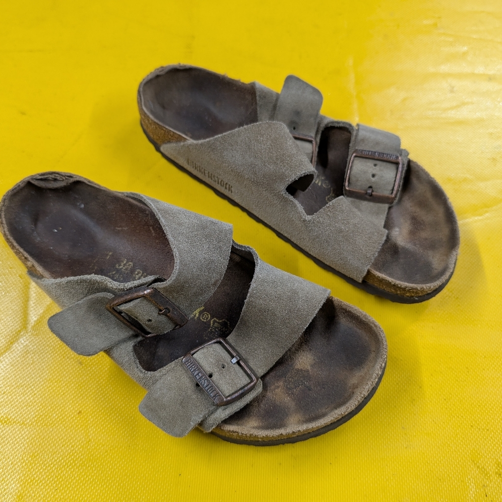 Birkenstock Suede Arizona Womens Size 8 / 38